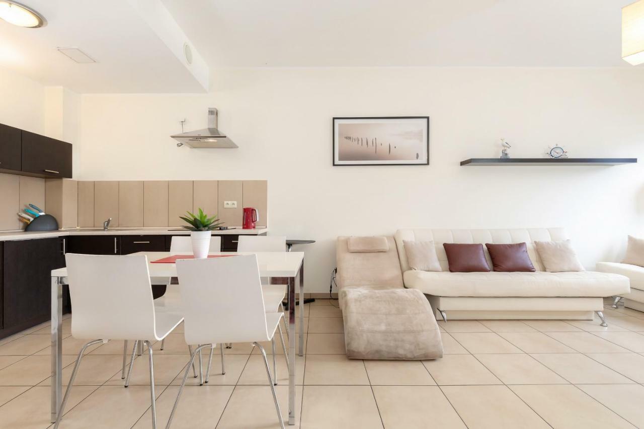 Apartamenty Olympic Park By Noclegi Renters Kolobrzeg Exterior photo